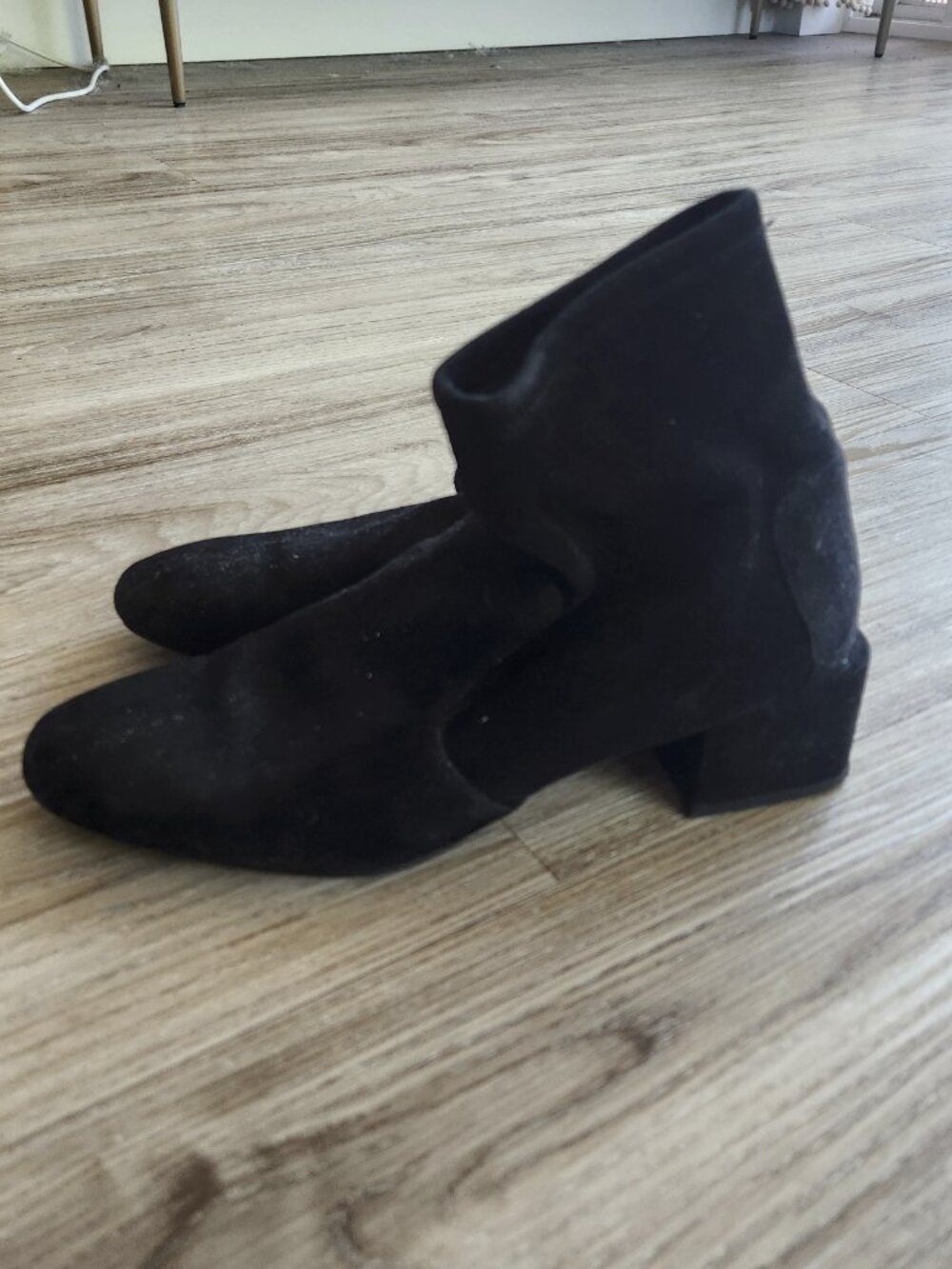 Jones Bootmaker Suede Low Ankle Booties